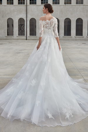Italian Lace Wedding Dresses - Italian stylist Peter Langner